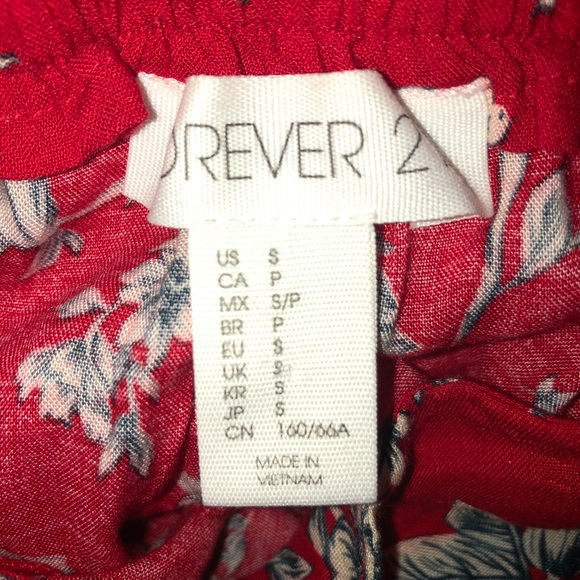 Forever 21 Red Floral Crop Top & Skirt - Picture 5 of 8